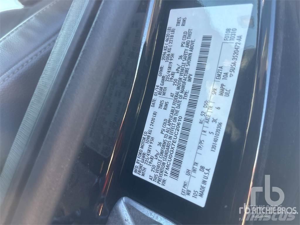 Ford ESCAPE SE Pick-upy / Pojazdy z otwieranymi burtami