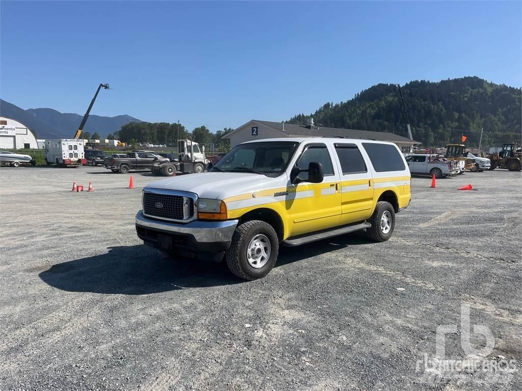 Ford EXCURSION Pick-upy / Pojazdy z otwieranymi burtami