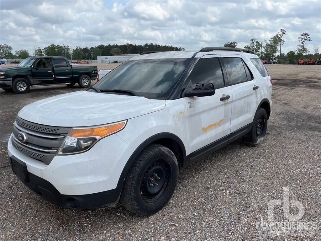 Ford EXPLORER Pick-upy / Pojazdy z otwieranymi burtami