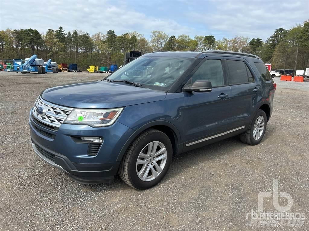 Ford EXPLORER Pick-upy / Pojazdy z otwieranymi burtami