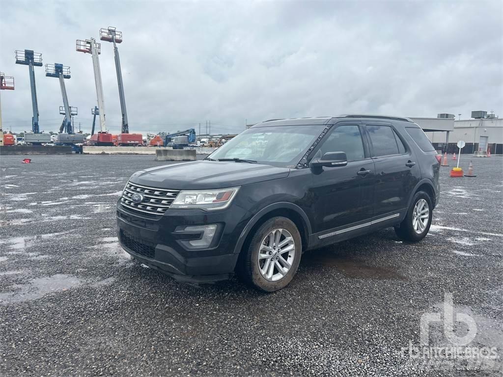 Ford EXPLORER Pick-upy / Pojazdy z otwieranymi burtami