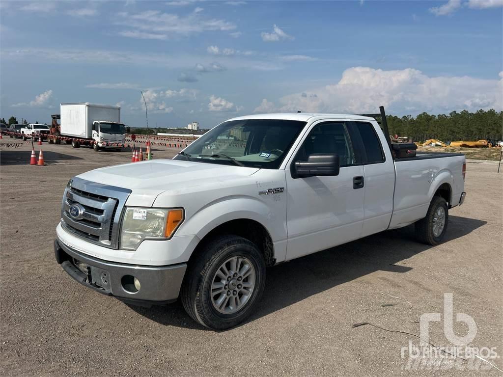 Ford F-150 Pick-upy / Pojazdy z otwieranymi burtami