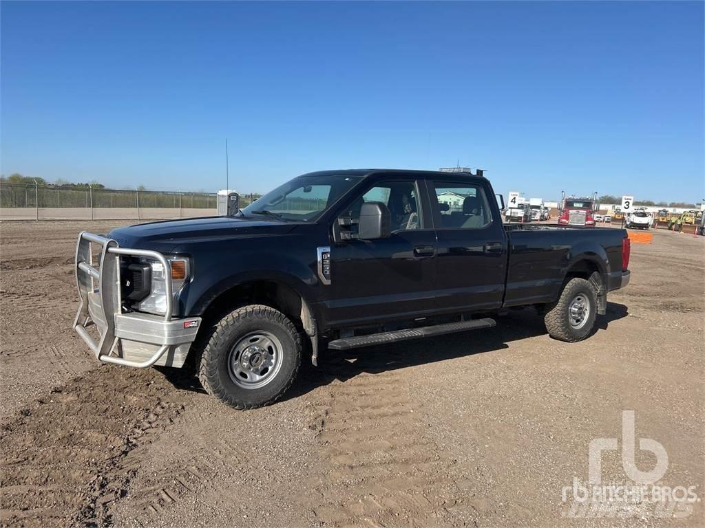 Ford F-250 Pick-upy / Pojazdy z otwieranymi burtami