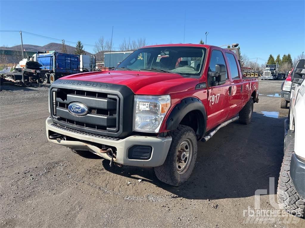 Ford F-250 Pick-upy / Pojazdy z otwieranymi burtami