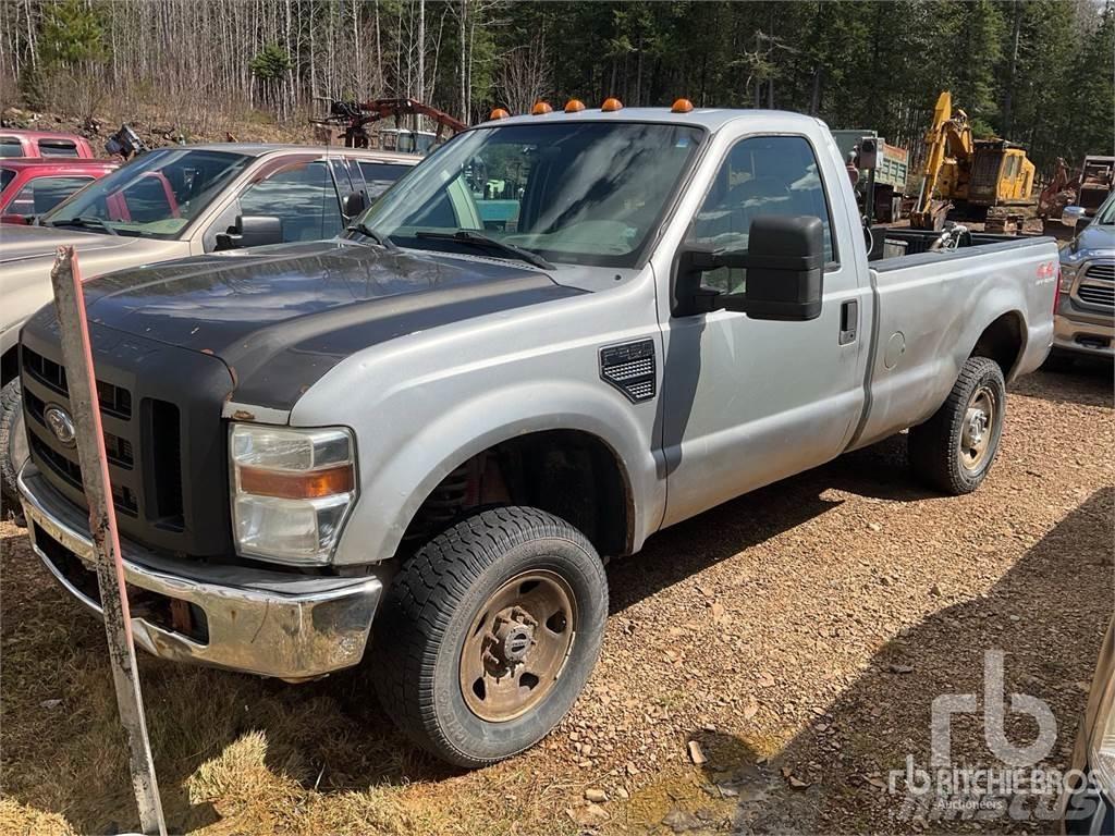 Ford F-250 Pick-upy / Pojazdy z otwieranymi burtami