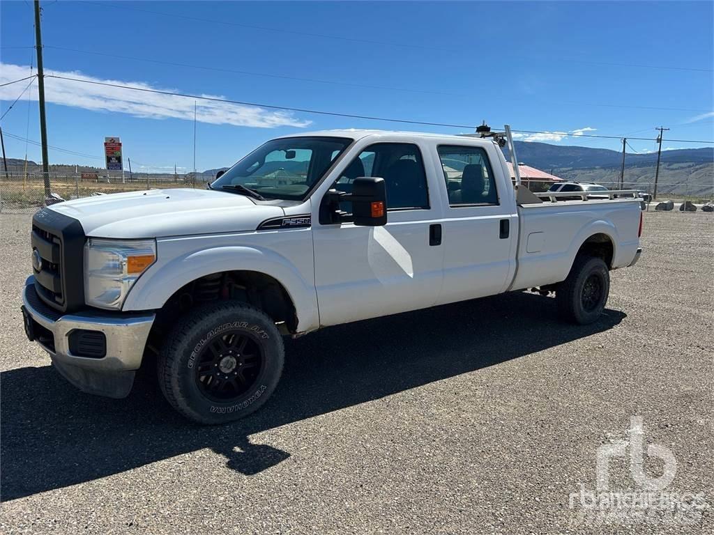 Ford F-350 Pick-upy / Pojazdy z otwieranymi burtami