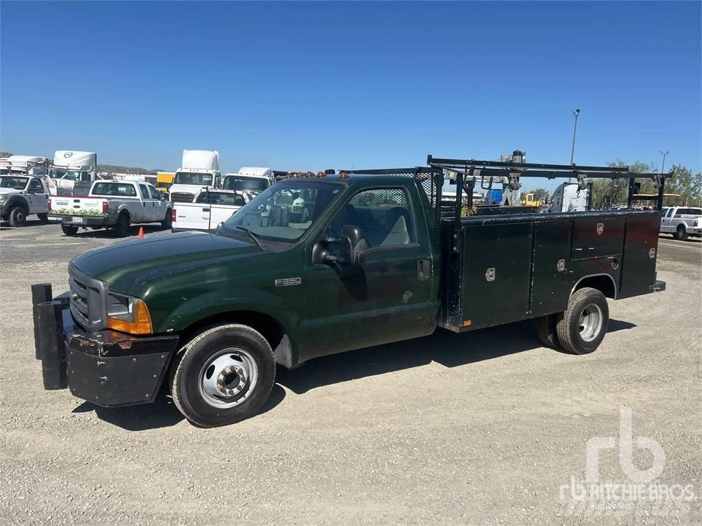 Ford F-350 Pojazdy komunalne