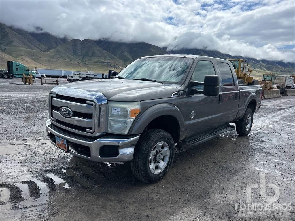 Ford F-350 Pick-upy / Pojazdy z otwieranymi burtami