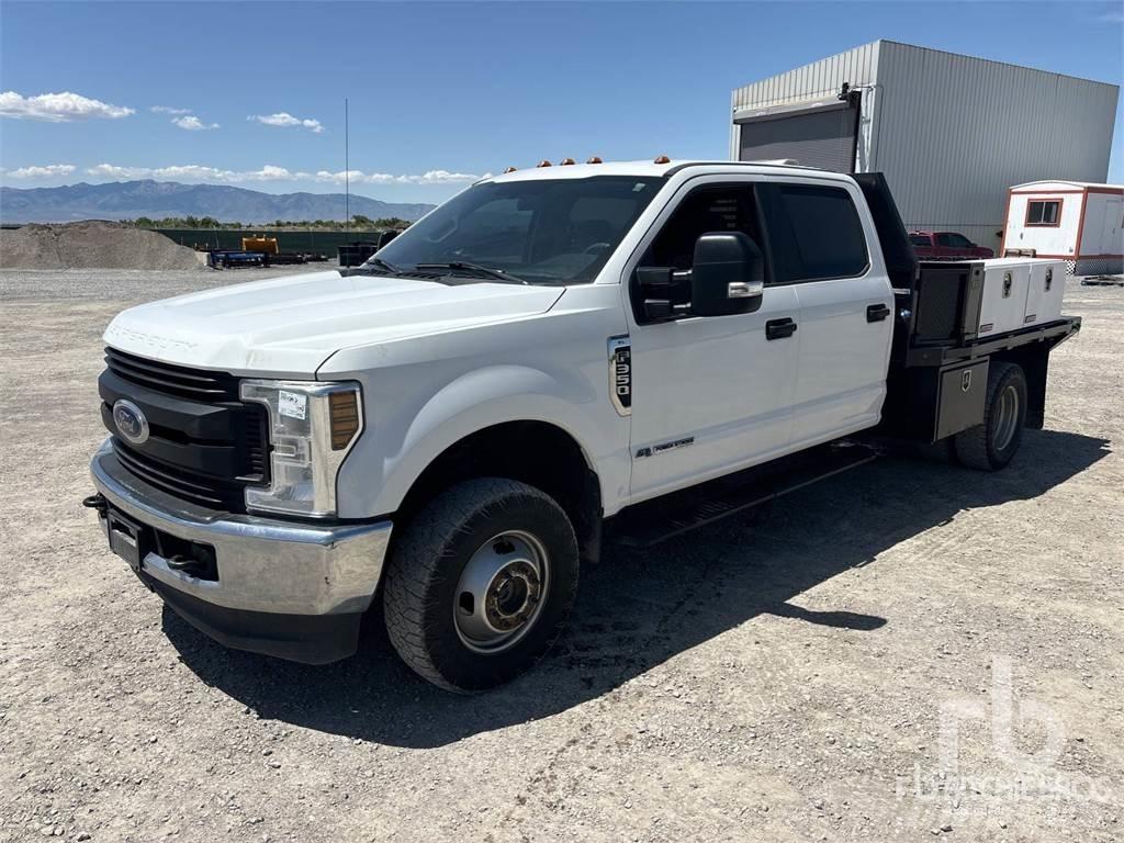 Ford F-350 Pick-upy / Pojazdy z otwieranymi burtami