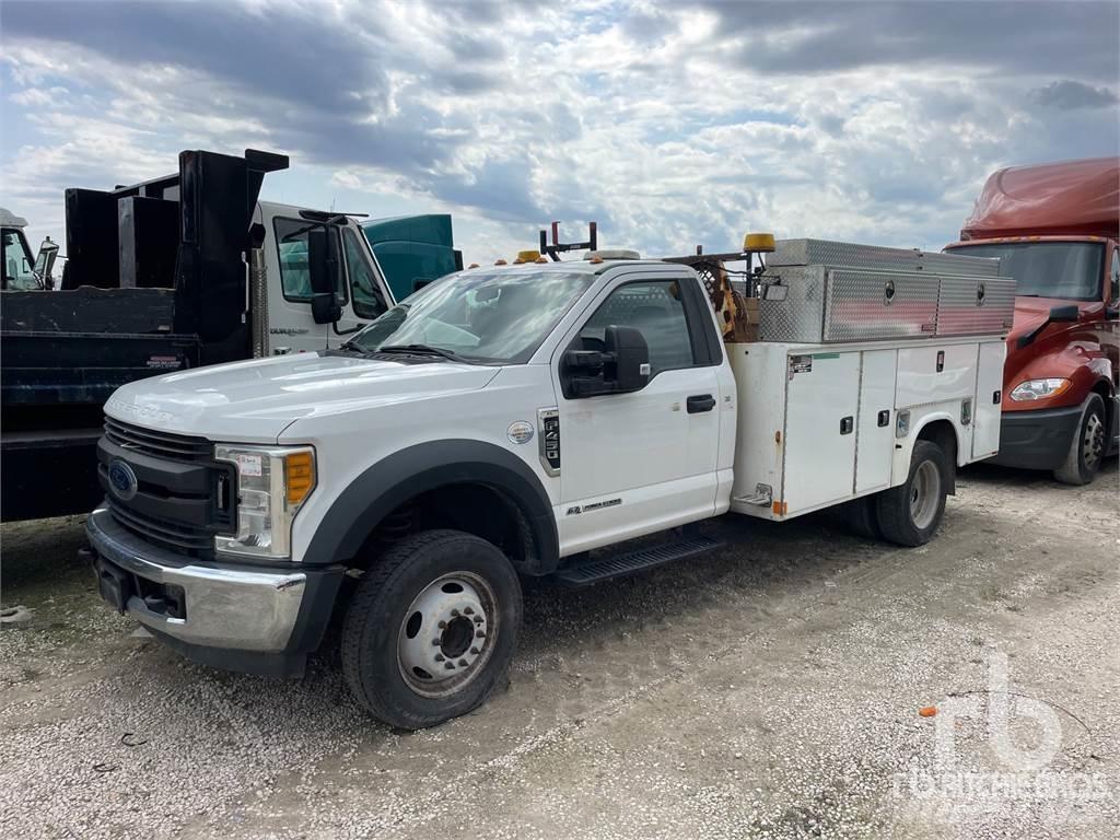 Ford F-450 Pojazdy komunalne