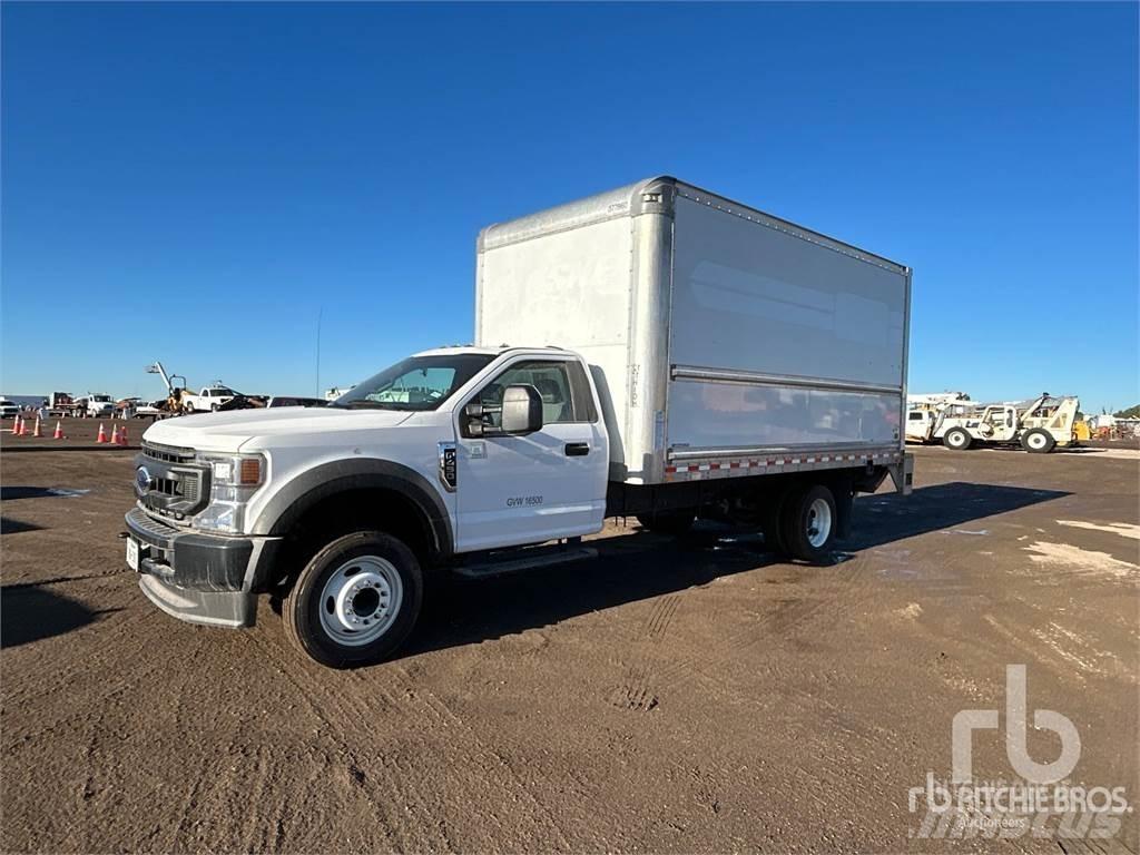 Ford F-450 Busy / Vany