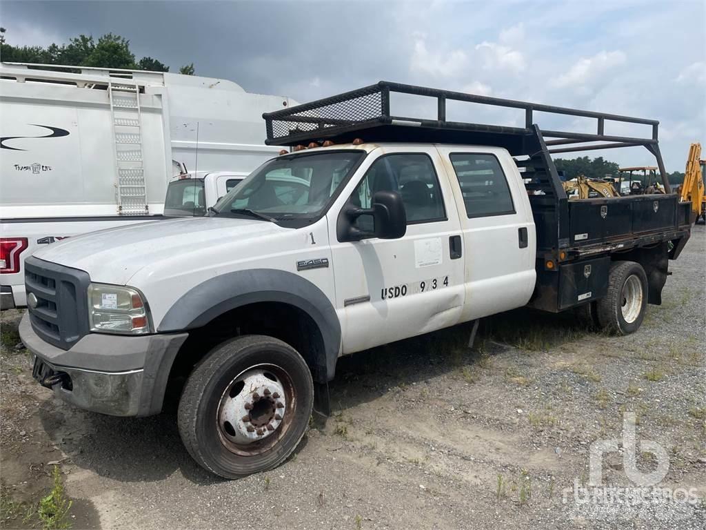 Ford F-450 Ciężarówki typu Platforma / Skrzynia