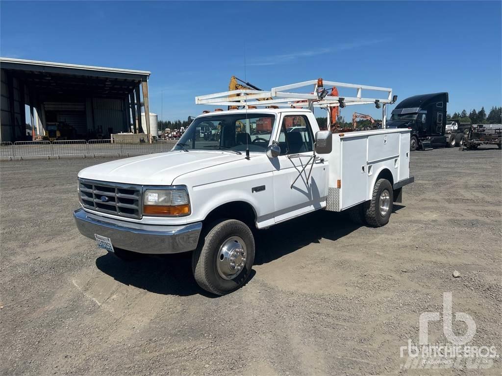 Ford F-450 Pojazdy komunalne