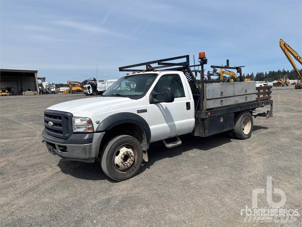 Ford F-450 Ciężarówki typu Platforma / Skrzynia