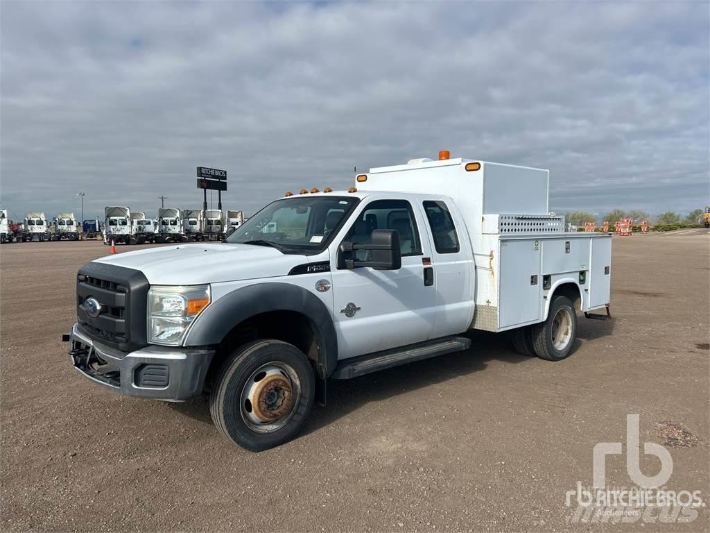 Ford F-550 Pojazdy komunalne