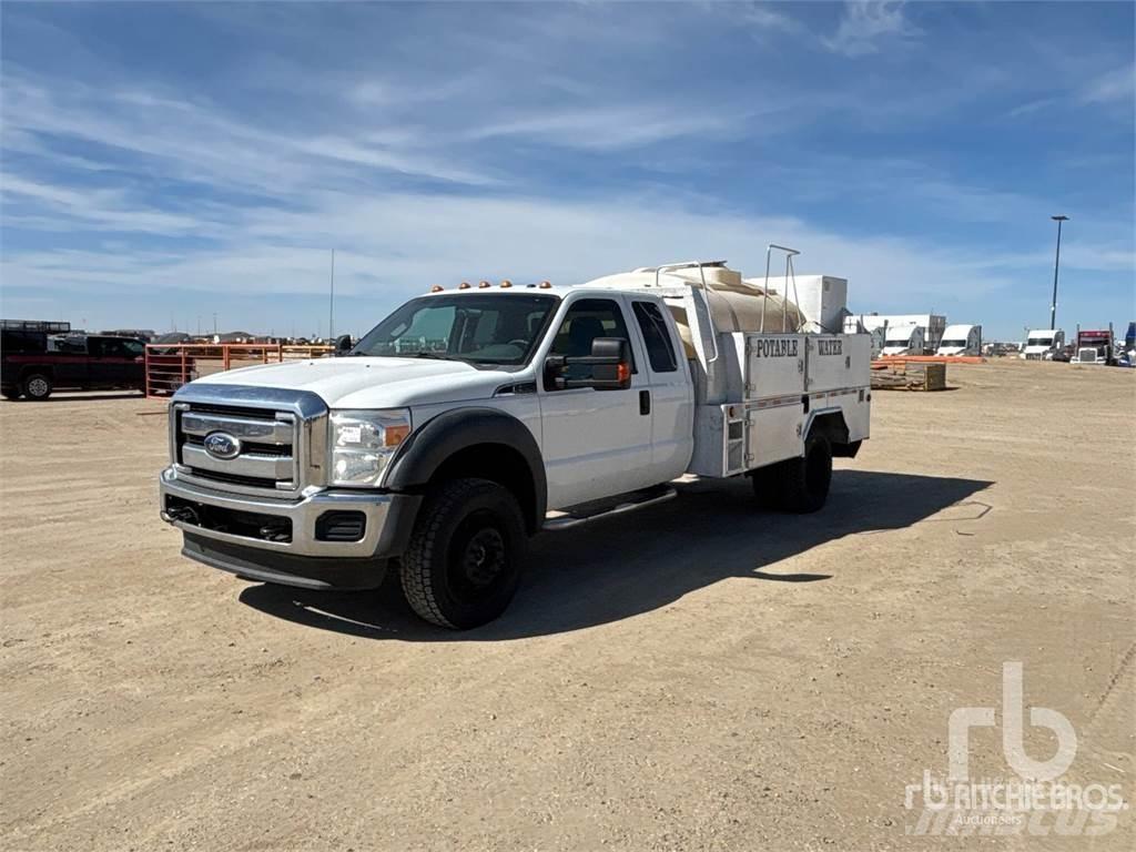 Ford F-550 Pojazdy komunalne