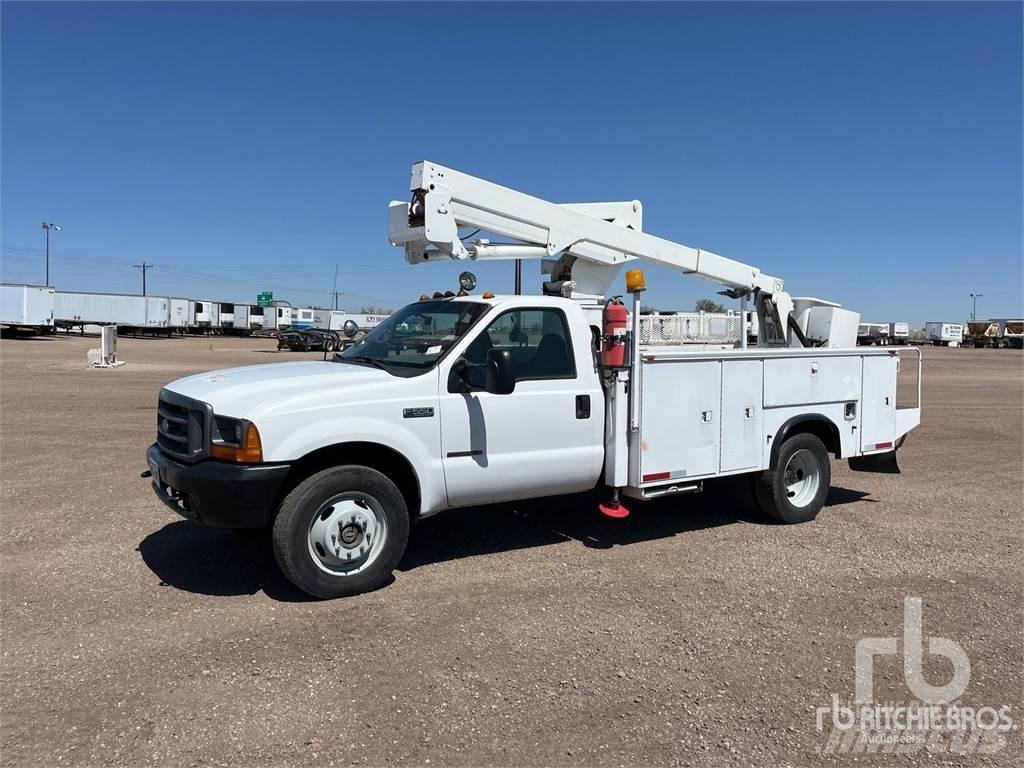 Ford F-550 Podnośniki na przyczepach