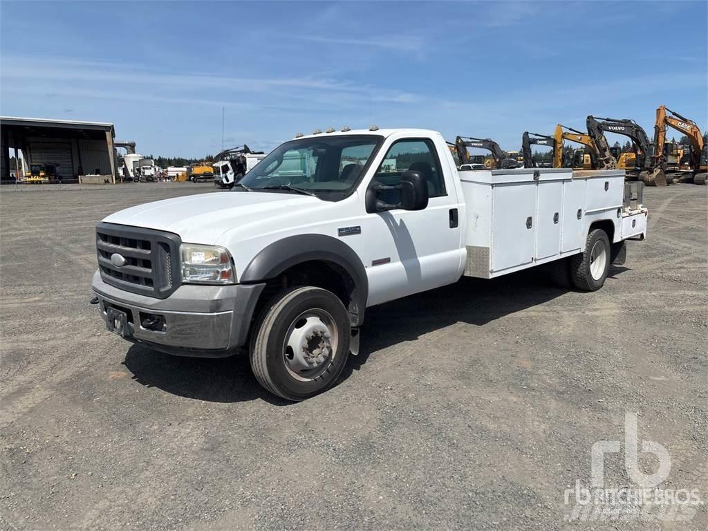 Ford F-550 Pojazdy komunalne