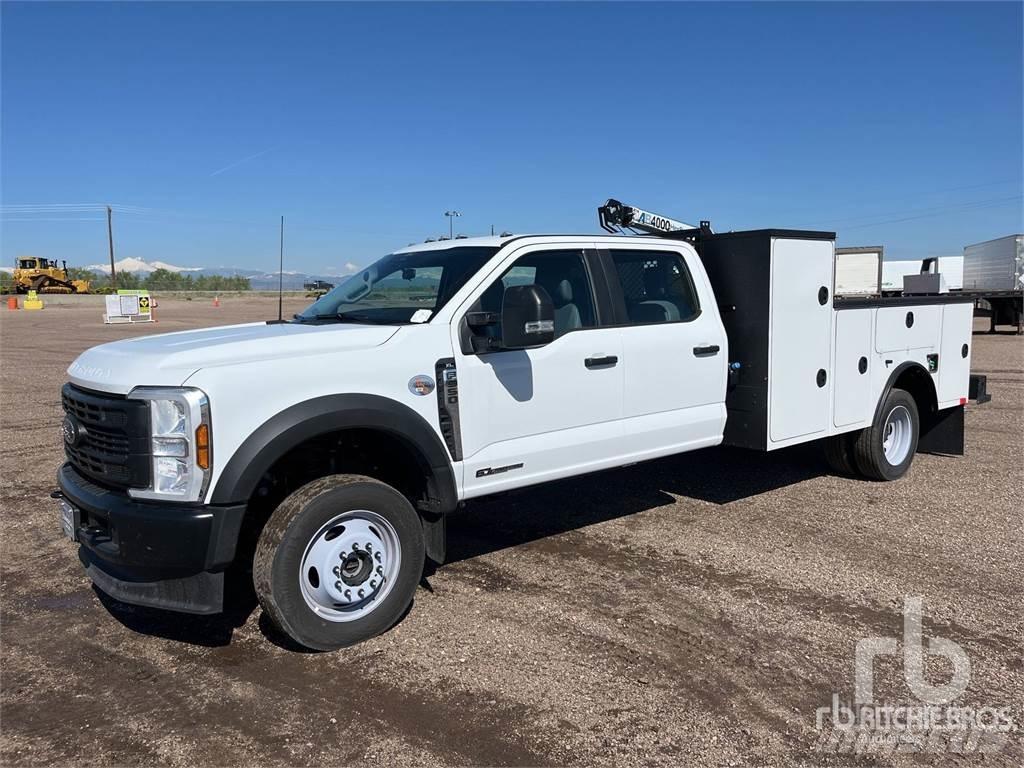 Ford F-550 Pojazdy komunalne