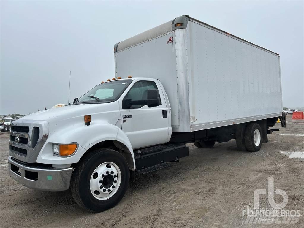 Ford F-650 Busy / Vany