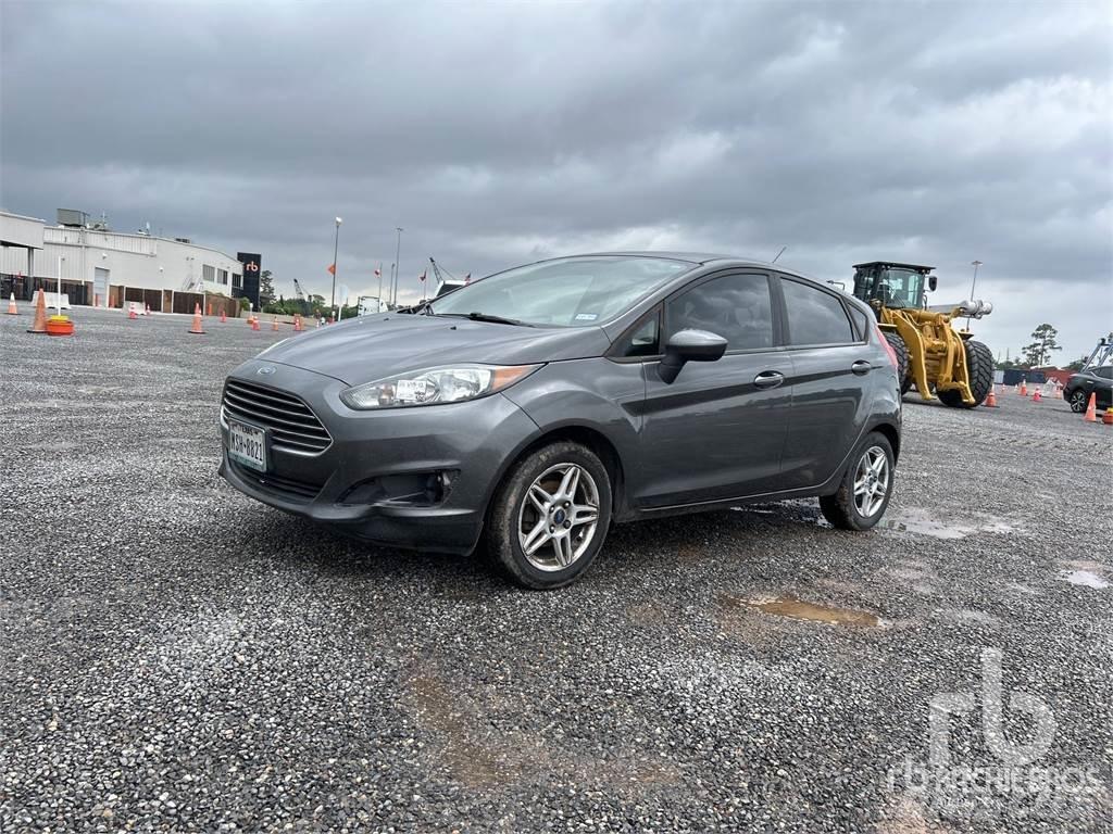 Ford FIESTA Samochody osobowe
