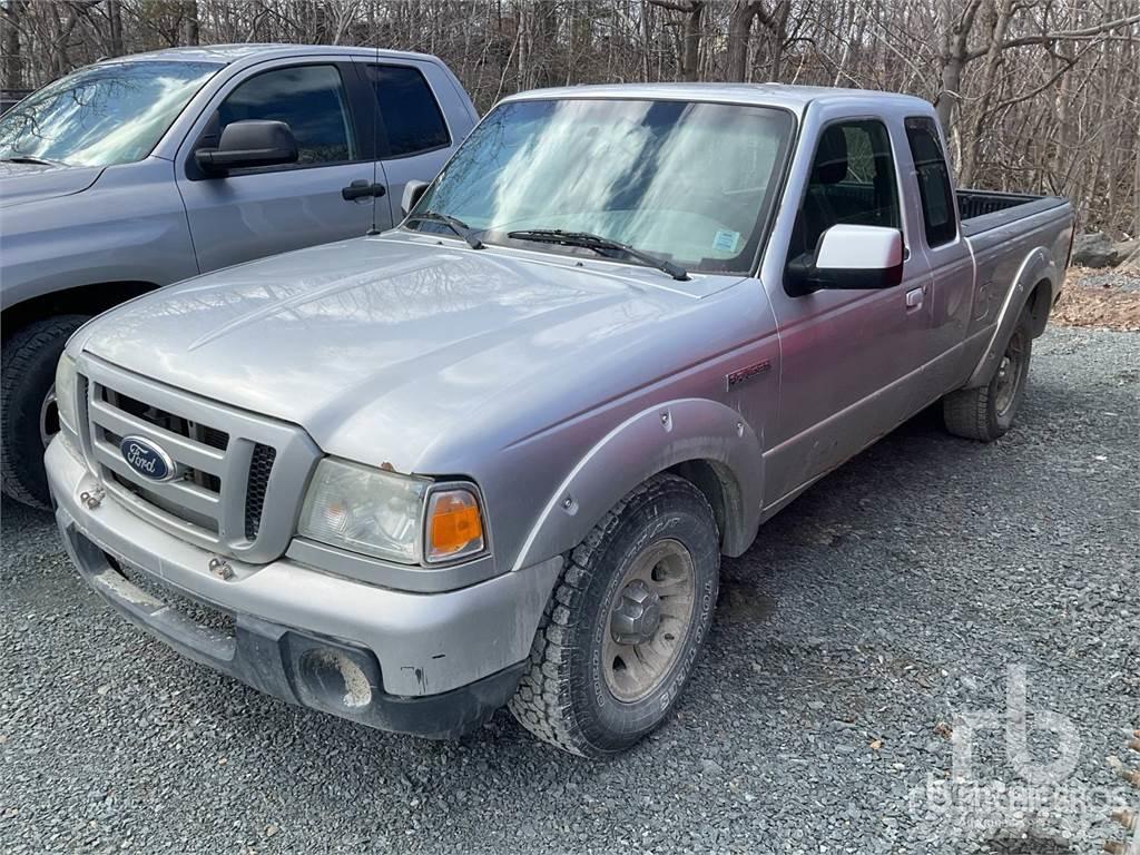 Ford RANGER Pick-upy / Pojazdy z otwieranymi burtami