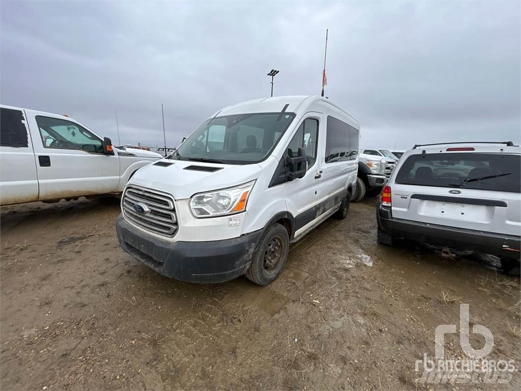 Ford TRANSIT Busy / Vany