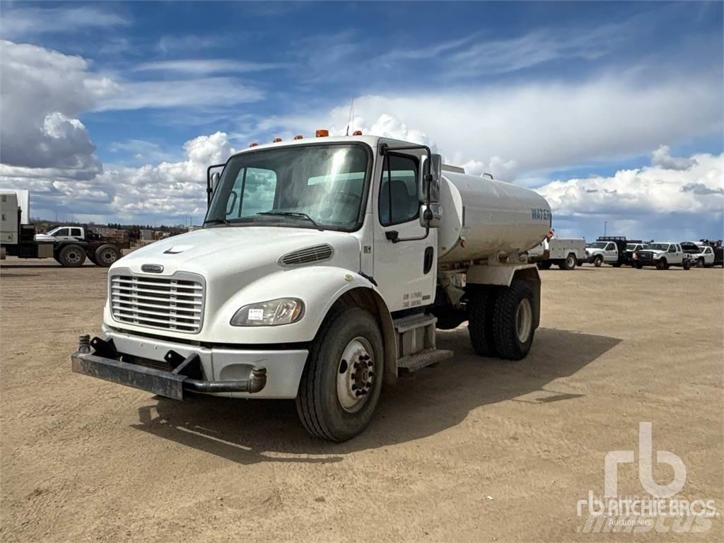 Freightliner M2 Polewaczki