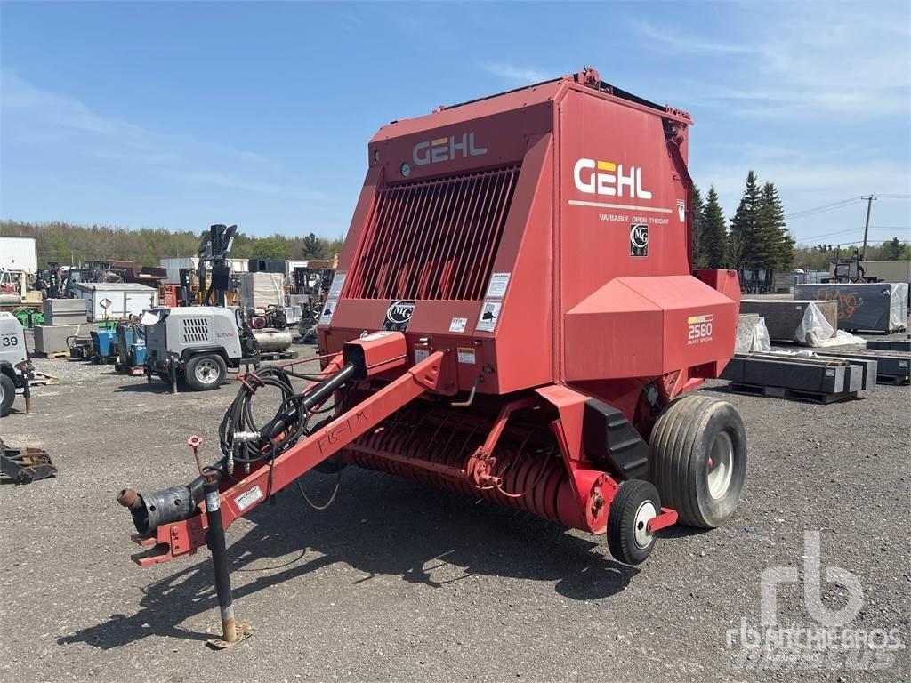 Gehl RB2580 Prasy kostkujące