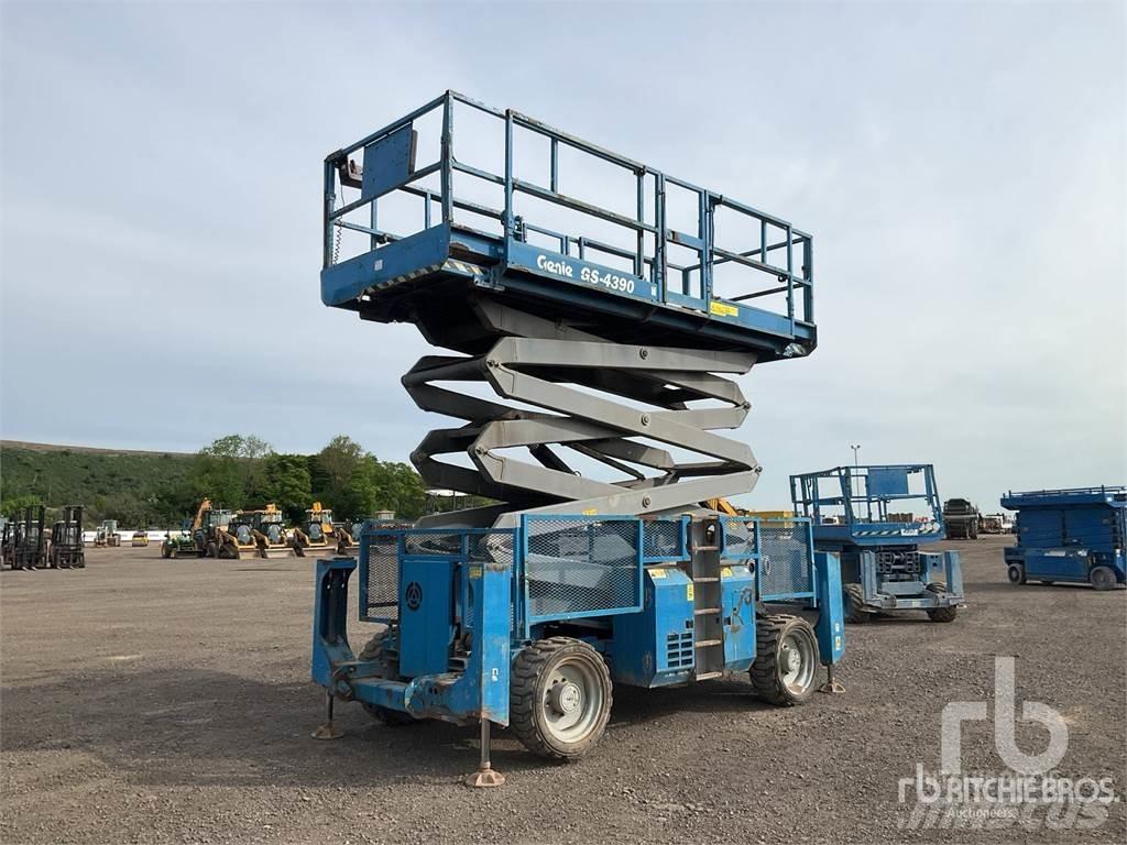 Genie GS4390 Podnośniki nożycowe