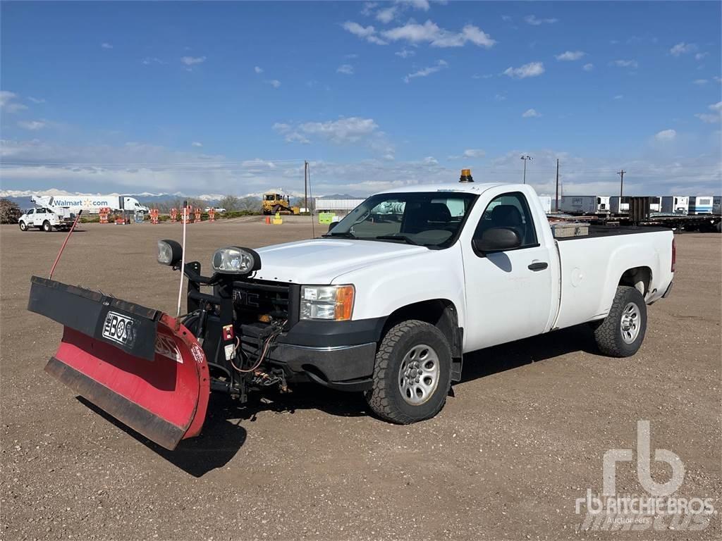 GMC 1500 Pick-upy / Pojazdy z otwieranymi burtami