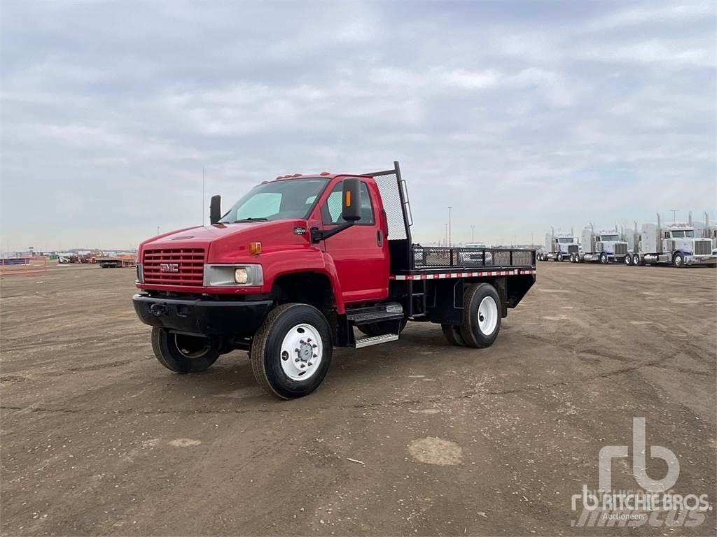 GMC C5500 Ciężarówki typu Platforma / Skrzynia