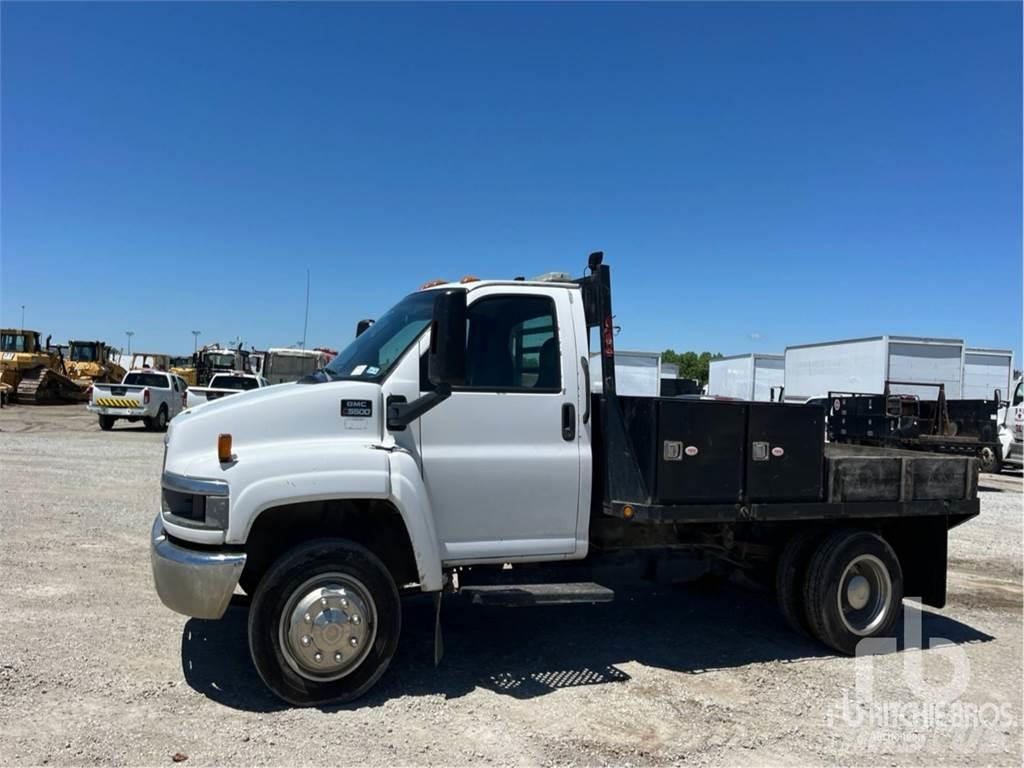GMC C5500 Ciężarówki typu Platforma / Skrzynia