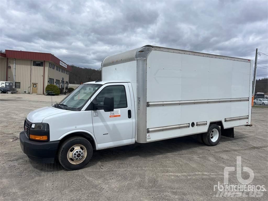 GMC G3500 Busy / Vany