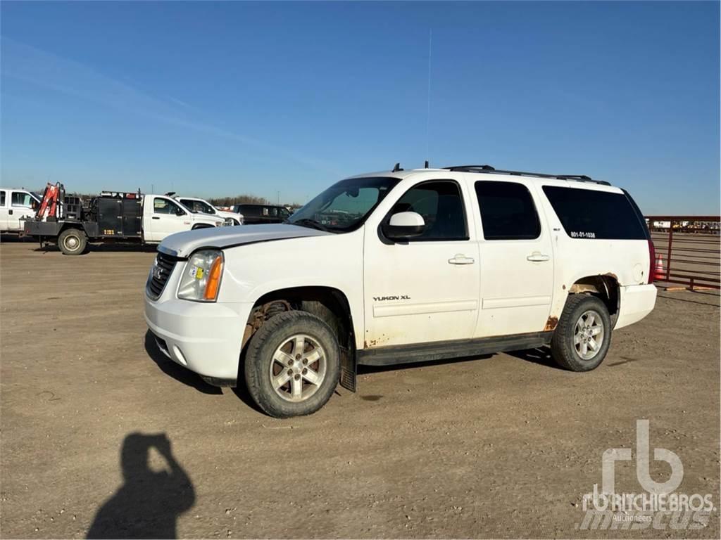 GMC YUKON Pick-upy / Pojazdy z otwieranymi burtami