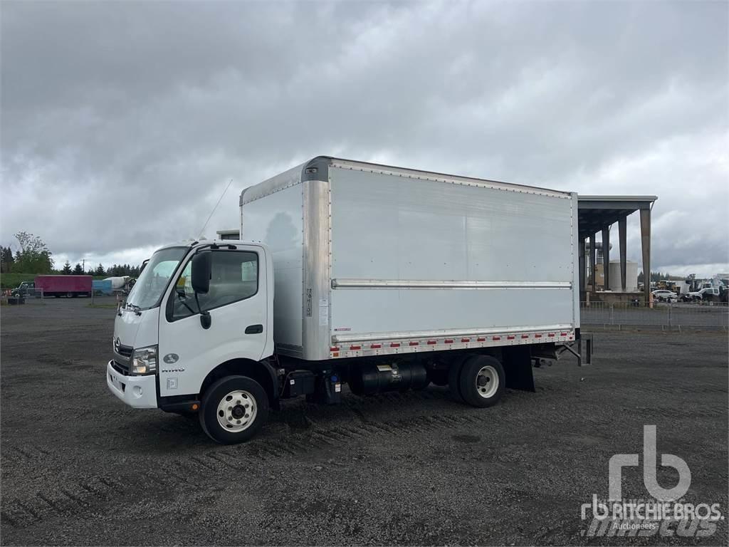 Hino 155 Busy / Vany
