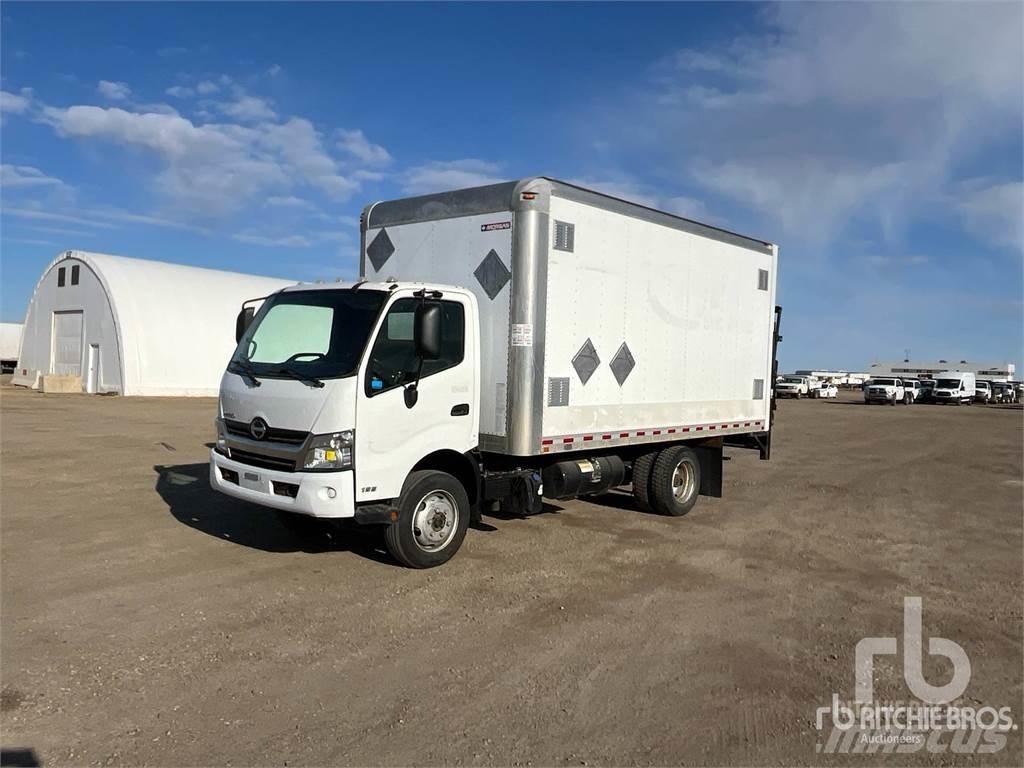 Hino 195 Busy / Vany