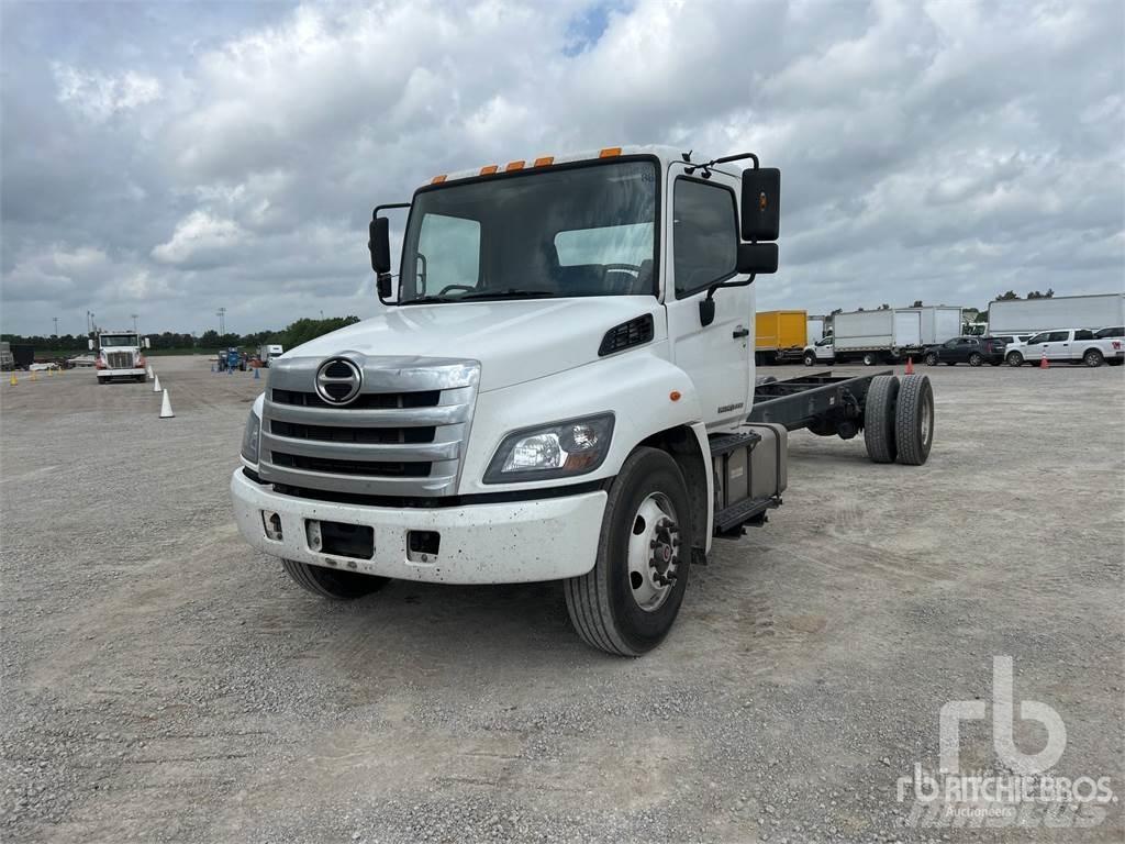 Hino 268 Pojazdy pod zabudowę