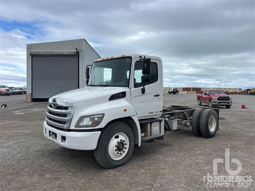 Hino 268 Pojazdy pod zabudowę