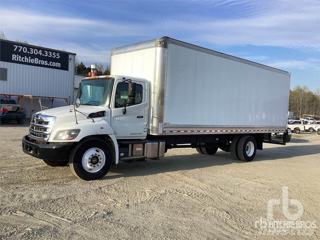 Hino 338 Busy / Vany