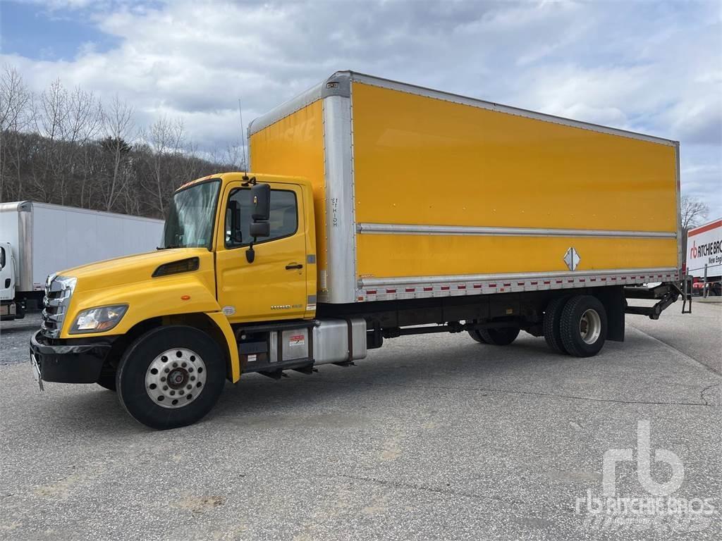Hino 338 Busy / Vany