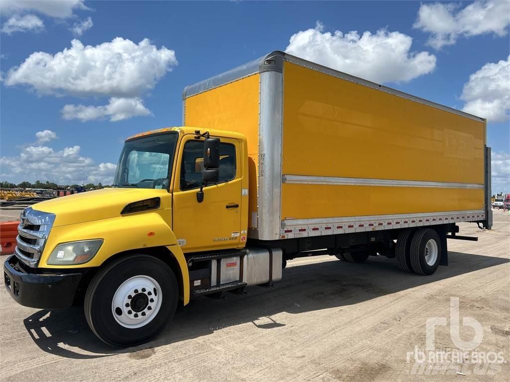 Hino 338 Busy / Vany