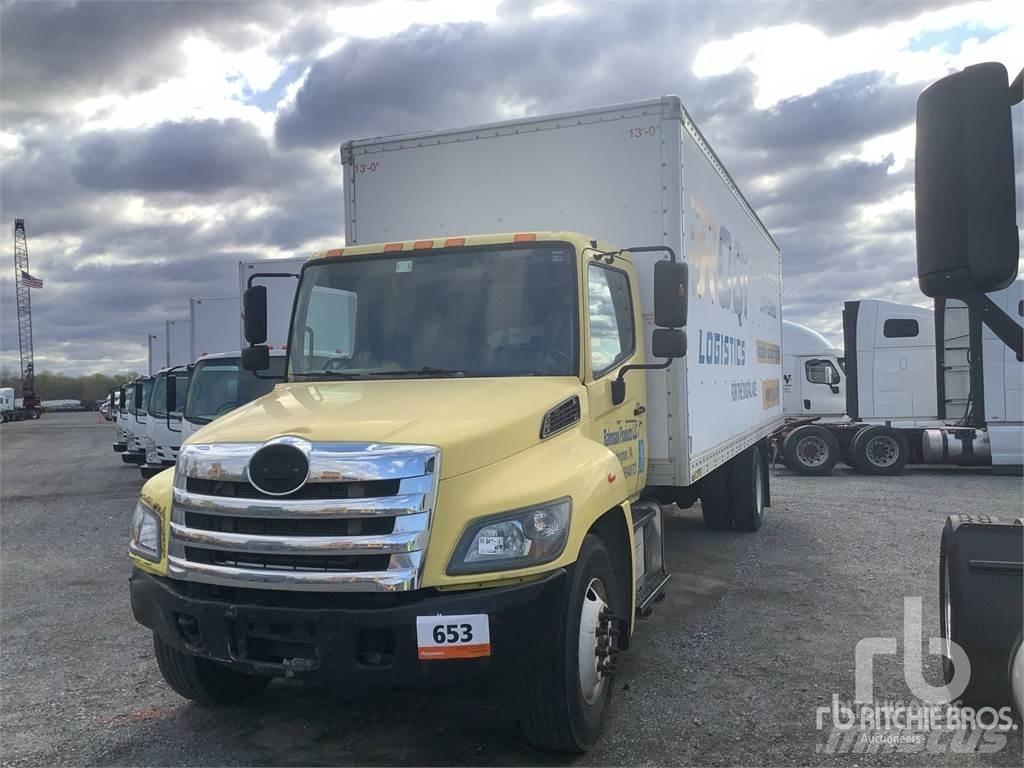 Hino 338 Busy / Vany