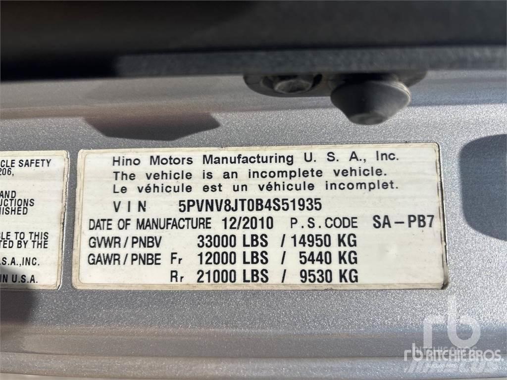 Hino 338 Busy / Vany