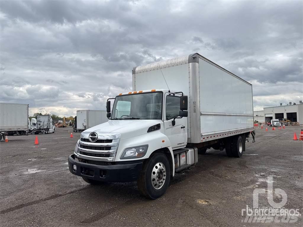 Hino 338 Busy / Vany