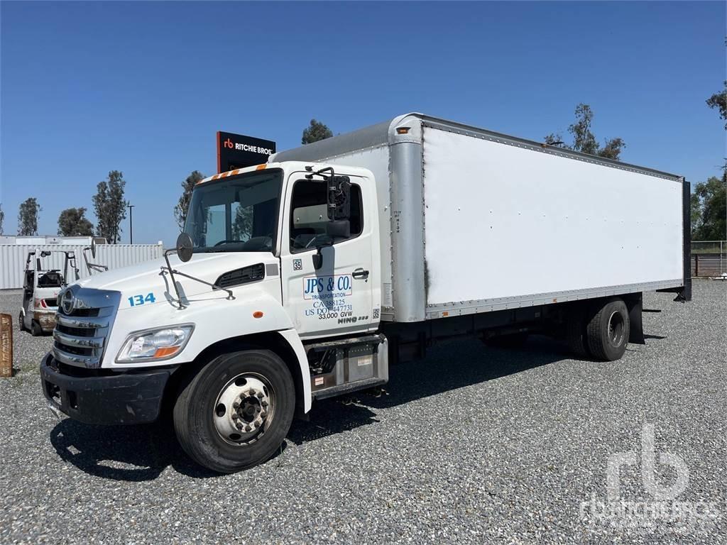 Hino 338 Busy / Vany