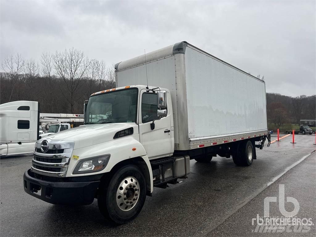 Hino 4x2 Busy / Vany