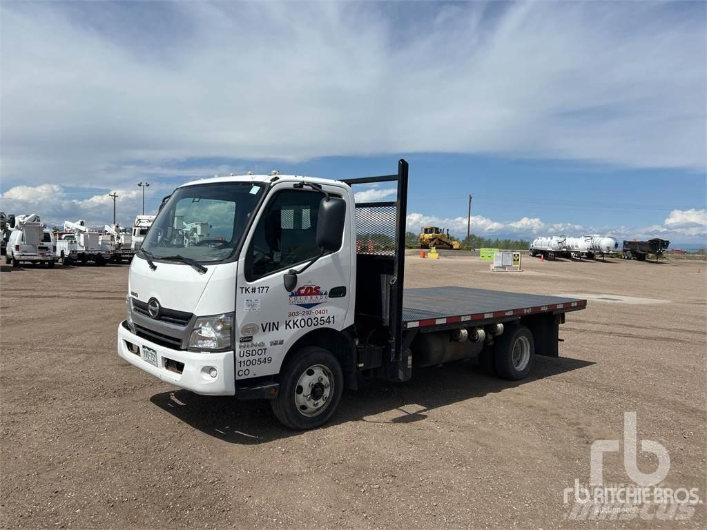 Hino 4x2 Ciężarówki typu Platforma / Skrzynia