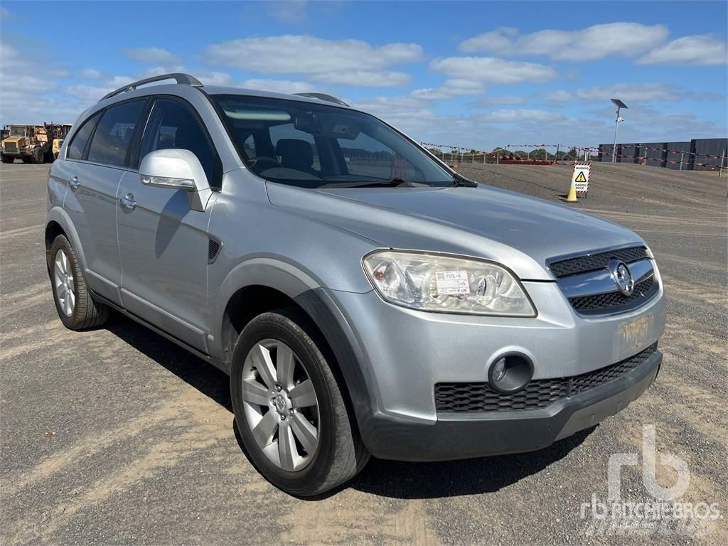 Holden CAPTIVA Samochody osobowe