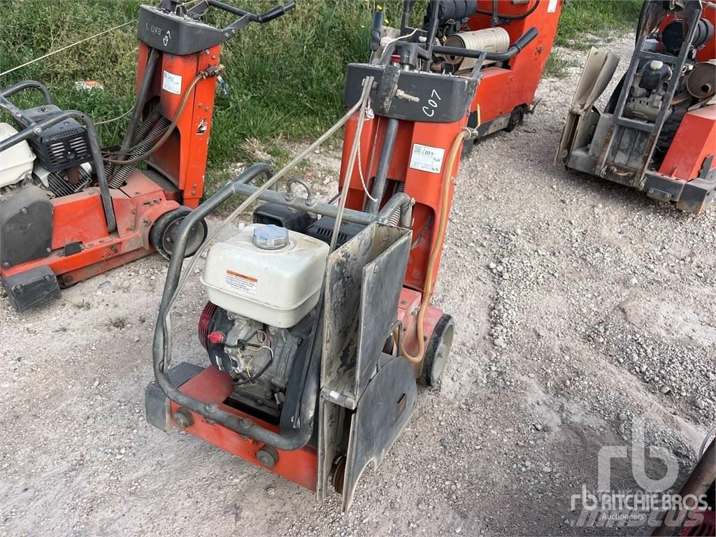 Husqvarna FS513 Maszyny do przecinania asfaltu